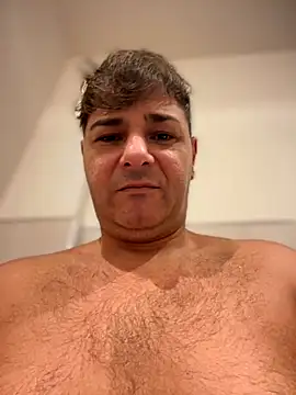 SecretlyDD online show from October 2025 11:09:01 AM