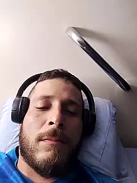 Snapshot of Away_Smit chatting on March 2026 01:21:01 AM Away Smit online show from March 2026 01:21:01 AM