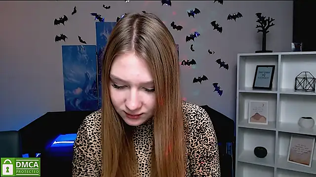 Snapshot of playful_sophie chatting on January 2025 02:19:01 PM playful sophie online show from January 2025 02:19:01 PM