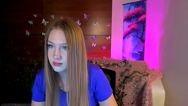 Snapshot of playful_sophie chatting on January 2025 12:54:01 AM playful sophie online show from January 2025 12:54:01 AM