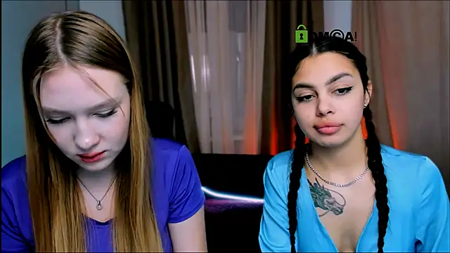 Snapshot of playful_sophie chatting on February 2025 05:29:02 PM playful sophie online show from February 2025 05:29:02 PM
