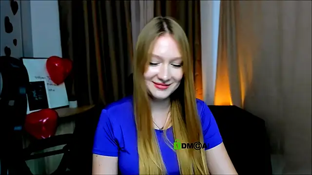 Snapshot of playful_sophie chatting on February 2025 05:21:02 PM playful sophie online show from February 2025 05:21:02 PM