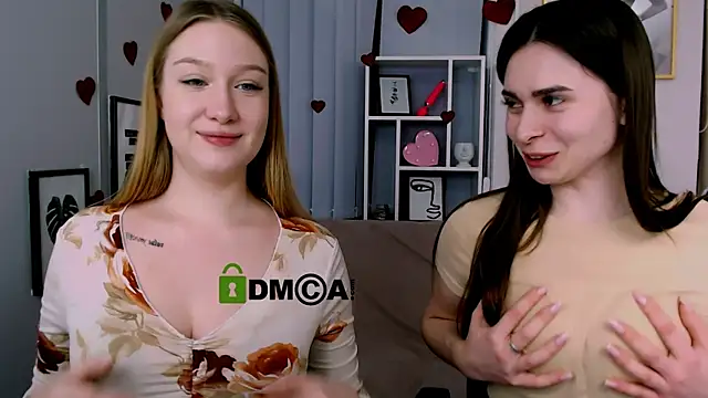 Snapshot of playful_sophie chatting on March 2025 04:43:02 PM playful sophie online show from March 2025 04:43:02 PM
