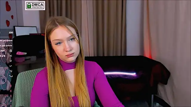 Snapshot of playful_sophie chatting on March 2025 01:56:02 AM playful sophie online show from March 2025 01:56:02 AM
