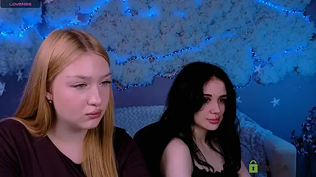 playful sophie online show from March 2026 08:35:02 PM