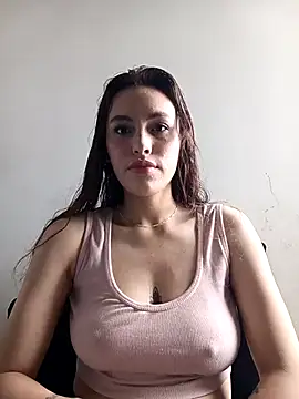 eriika deep  online show from November 2025 07:14:02 PM