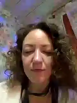 KattyLuuu online show from December 2024 02:22:02 AM