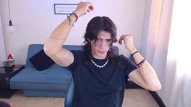 andreey50 online show from December 2024 08:26:02 PM