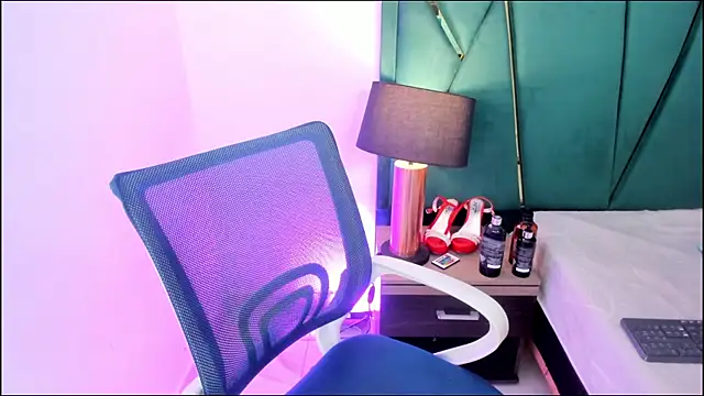 Tamara Myller online show from April 2026 12:31:01 PM