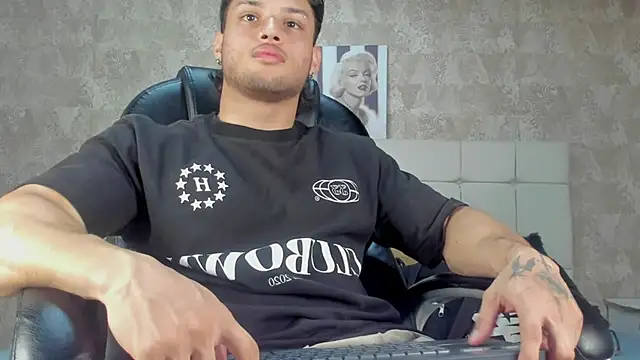 jeicob gagnon online show from September 2025 10:32:01 PM