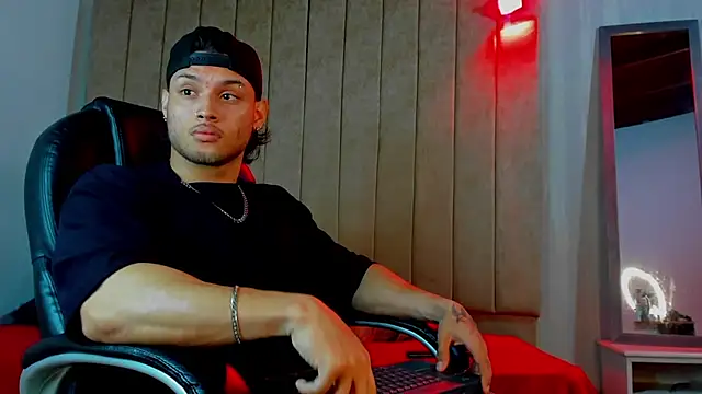 jeicob gagnon online show from September 2025 05:35:02 AM