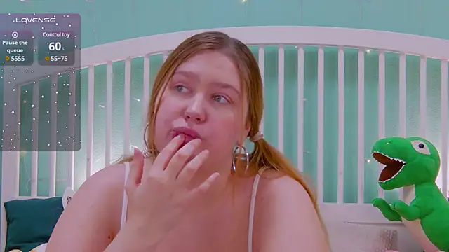 Ellie Wellie online show from February 2025 05:28:01 PM