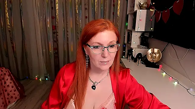 Fire-Fox-One online show from February 2025 03:27:02 PM