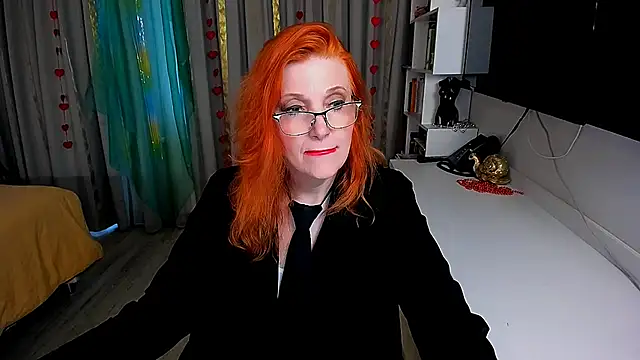 Fire-Fox-One online show from April 2026 04:19:01 PM