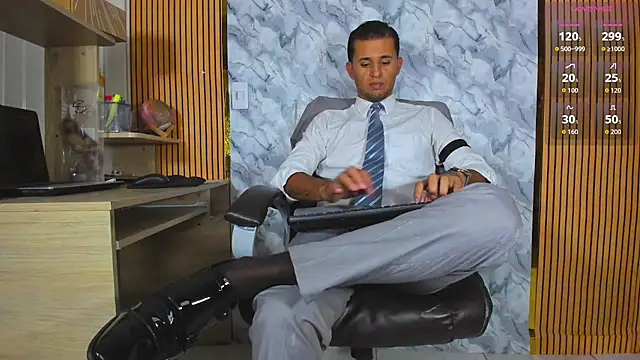 Hideintheoffice online show from July 2026 02:16:02 AM