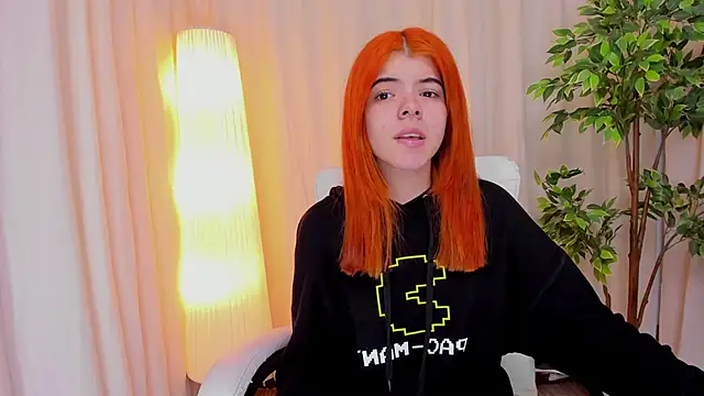 Maddy bennet online show from February 2025 03:53:01 AM