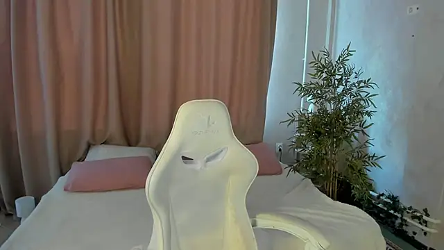 Snapshot of Cheryl__Brown chatting on July 2026 01:23:01 AM Cheryl Brown online show from July 2026 01:23:01 AM