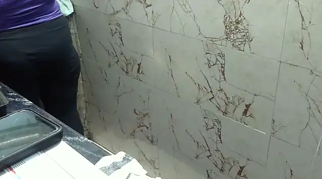 Housewife12 online show from March 2025 04:19:02 PM