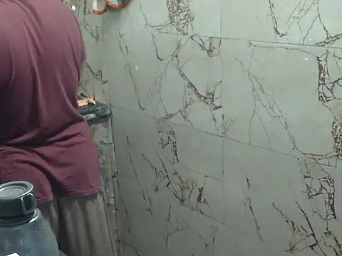 Housewife12 online show from October 2025 08:04:02 AM