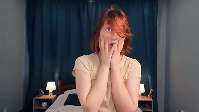 QuennaFell online show from December 2024 11:09:01 AM