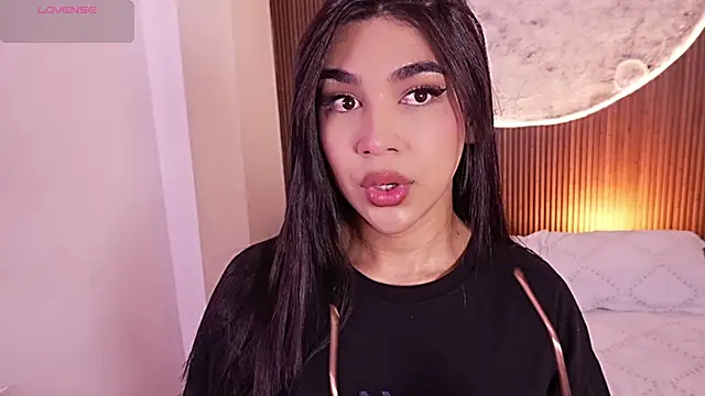 RoseCassie online show from February 2026 12:56:01 PM