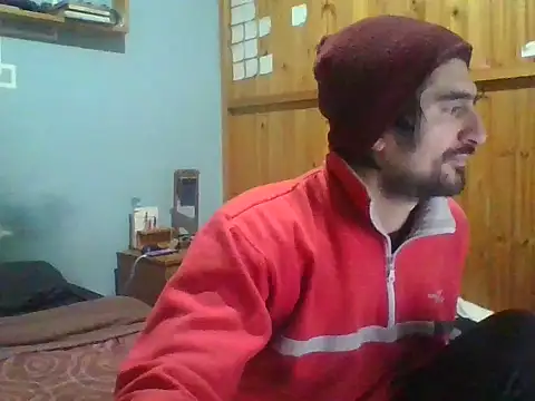 Snapshot of italianbighorse22 chatting on July 2026 04:04:01 AM italianbighorse22 online show from July 2026 04:04:01 AM