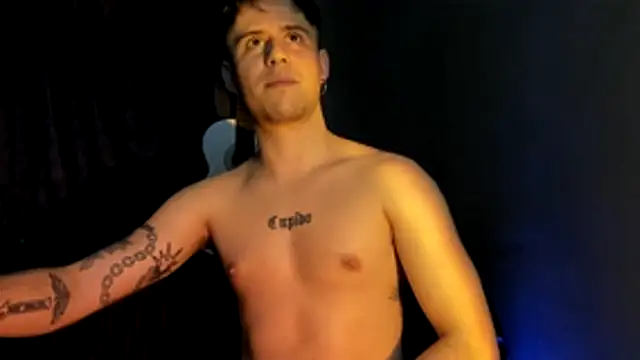 Snapshot of Antonello_Vannucci chatting on November 2025 11:37:02 PM Antonello Vannucci online show from November 2025 11:37:02 PM