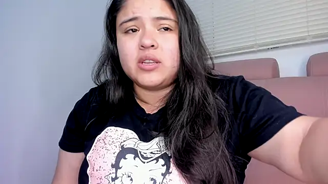 lizzie c online show from October 2025 01:46:02 AM