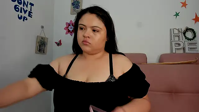 lizzie c online show from July 2026 09:01:02 PM
