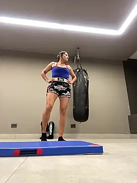 Snapshot of AlejandritaMilano chatting on February 2026 12:09:02 AM AlejandritaMilano online show from February 2026 12:09:02 AM