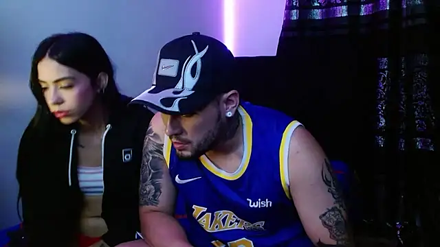 miia-liiam online show from January 2026 05:43:01 AM