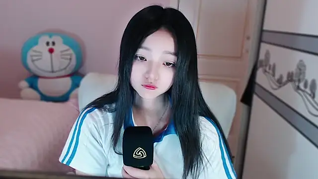 xiao-xiao-D online show from March 2025 08:51:01 AM