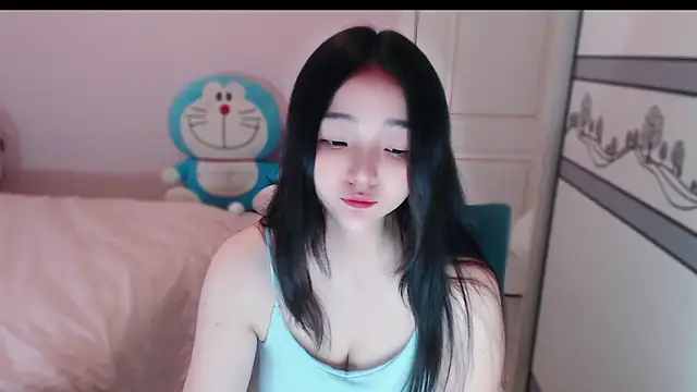 xiao-xiao-D online show from October 2025 09:20:01 AM