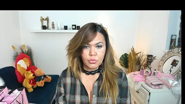 Aileen Stone online show from February 2025 01:05:02 PM