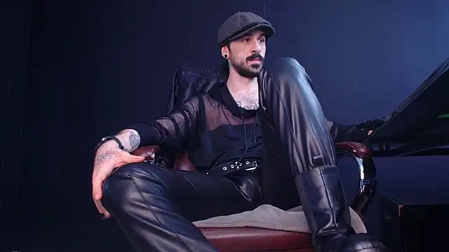 AxelColton online show from October 2025 10:33:02 AM