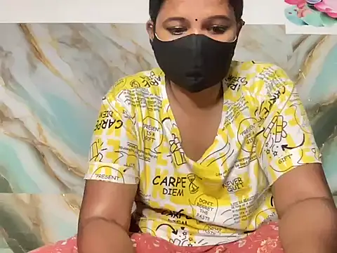 Tamil Sanjana  online show from November 2025 01:35:02 PM