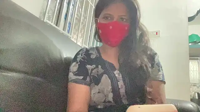 Tamil Sanjana  online show from February 2026 01:26:01 AM