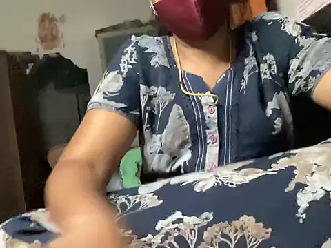 Tamil Sanjana  online show from April 2026 06:44:02 PM