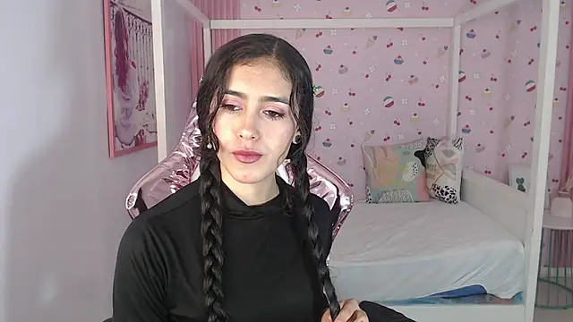 Snapshot of honey_torres_sub chatting on December 2024 01:17:02 PM honey torres sub online show from December 2024 01:17:02 PM