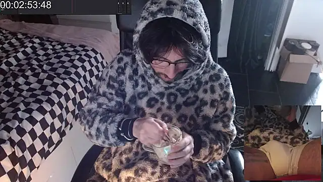 Chuck-FR online show from April 2026 08:06:01 AM