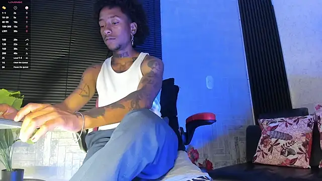 JhonyMiller  online show from November 2025 07:36:01 PM