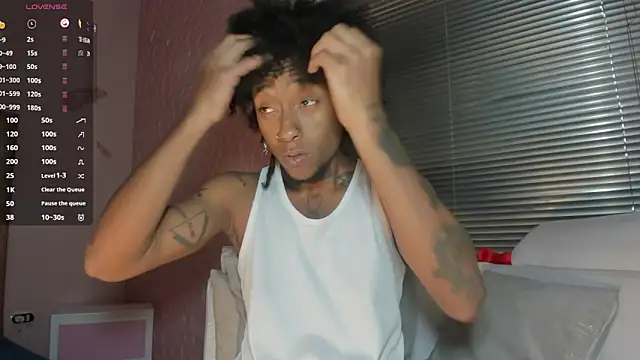 JhonyMiller  online show from April 2026 04:48:01 PM