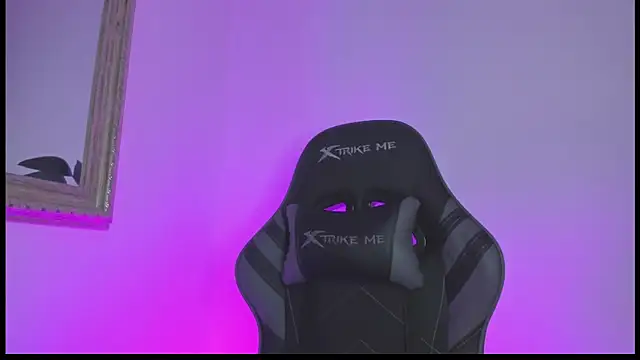 nathyy garcia online show from April 2026 04:23:02 AM