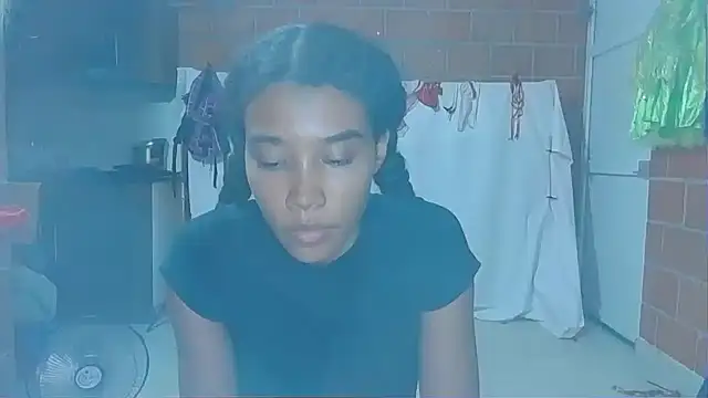 kattyandericc online show from October 2025 03:20:02 AM