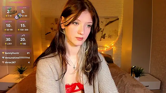 Snapshot of Lina_Vi chatting on March 2025 12:37:02 AM Lina Vi online show from March 2025 12:37:02 AM