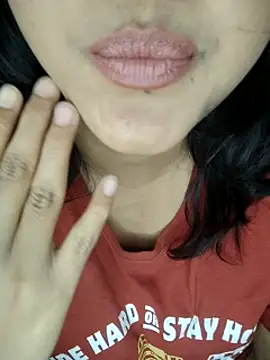 Riya Stream01 online show from March 2025 11:35:02 PM