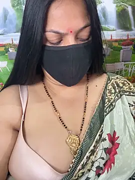 Snapshot of FlatVincy4 chatting on October 2025 08:46:01 AM FlatVincy4 online show from October 2025 08:46:01 AM