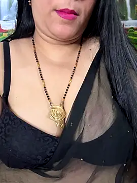 Snapshot of FlatVincy4 chatting on November 2025 04:24:01 AM FlatVincy4 online show from November 2025 04:24:01 AM