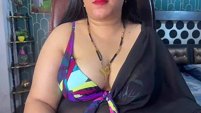 FlatVincy4 online show from February 2026 07:50:01 AM