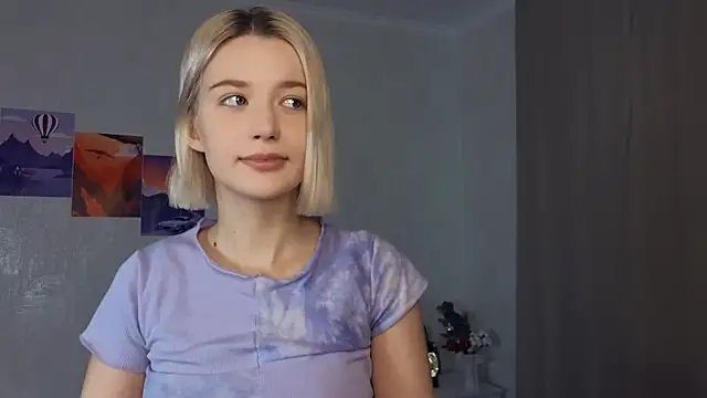 LucyLure online show from December 2024 09:12:01 AM